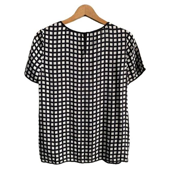 J. Crew Silk Black White Geometric Short Sleeve Blouse Sz 2 - Picture 2 of 11